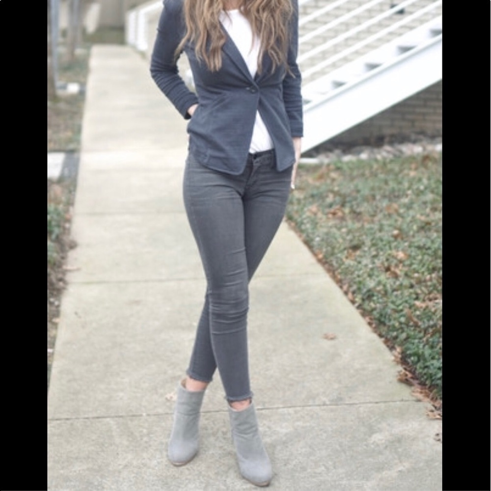 MATT BERNSON GRAY SUEDE ANKLE BOOTS